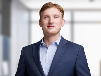 Tom Stude, Versicherungsfachmann bei Poth & Poth